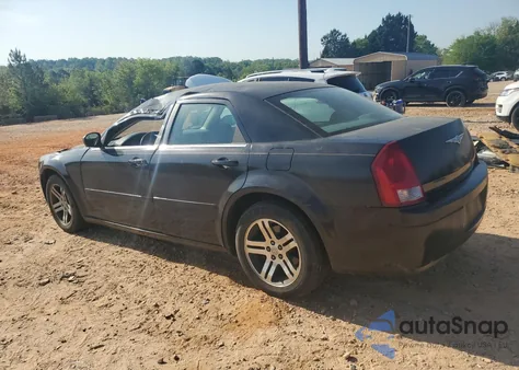 2006 Chrysler 300 from USA, damaged, VIN 2C3KA43R06H318491